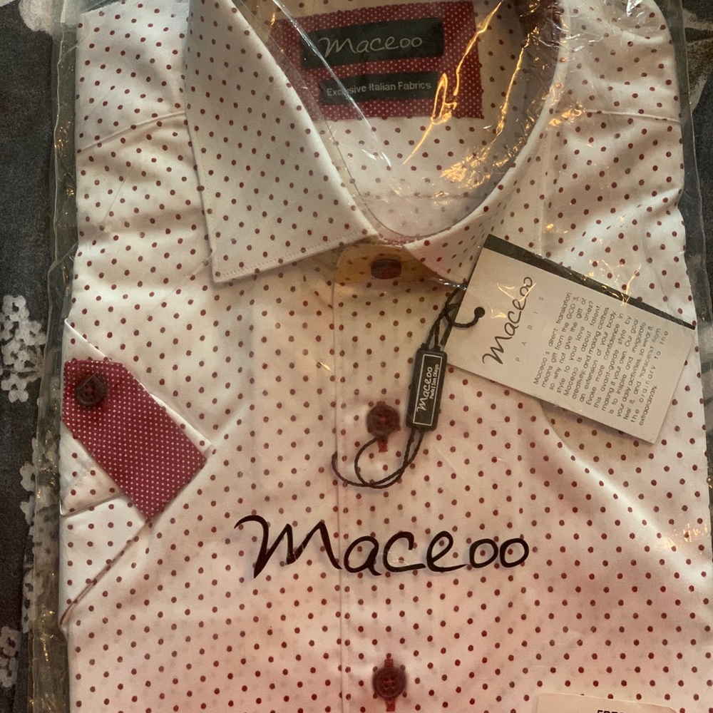 FRESH WHITE RED DOT